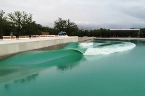 Nova piscina fica no Texas e pode ter &quot;a onda” 