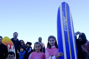 Surfistas recebem benção no Baleal