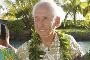 Faleceu Peter Cole, pioneiro do surf de ondas grandes de Oahu, aos 91 anos