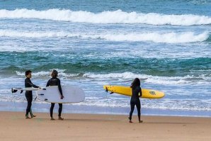 Quanto custa uma aula de surf em Portugal?