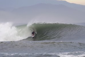 Koldo Illumbe mostra um surf de fazer inveja