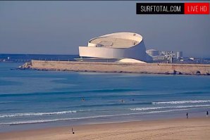 Imagem da praia de Matosinhos esta manhã - Live Cam Surftotal