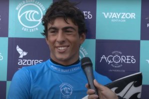Joaquim Chaves destaca-se no seu primeiro heat do Azores Airlines Pro