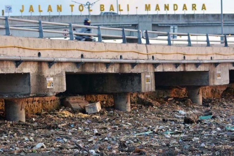 Bali needs an urgent waste management plan