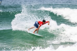 Jackson Bunch assume liderança provisória do Challenger Series em Maresias