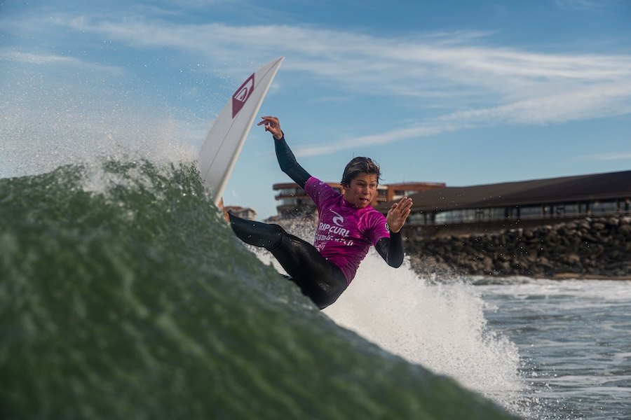 Jaime Veselko nas meias-finais do Rip Curl GromSearch International Final em Hossegor!