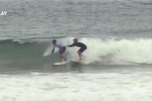 CHARLY QUIVRONT É EMPURRADO POR FREE SURFER DURANTE O SEU HEAT NO QS 10,000  