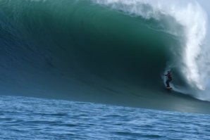 FICARÁ PARA A HISTÓRIA O TUBO DE PETER MEL NUMA ONDA GIGANTE EM MAVERICKS