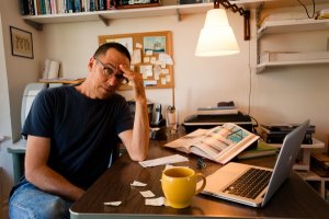 MATT WARSHAW LANÇA ANGARIAÇÃO DE FUNDOS PARA AJUDAR O SITE ENCYCLOPEDIA OF SURFING