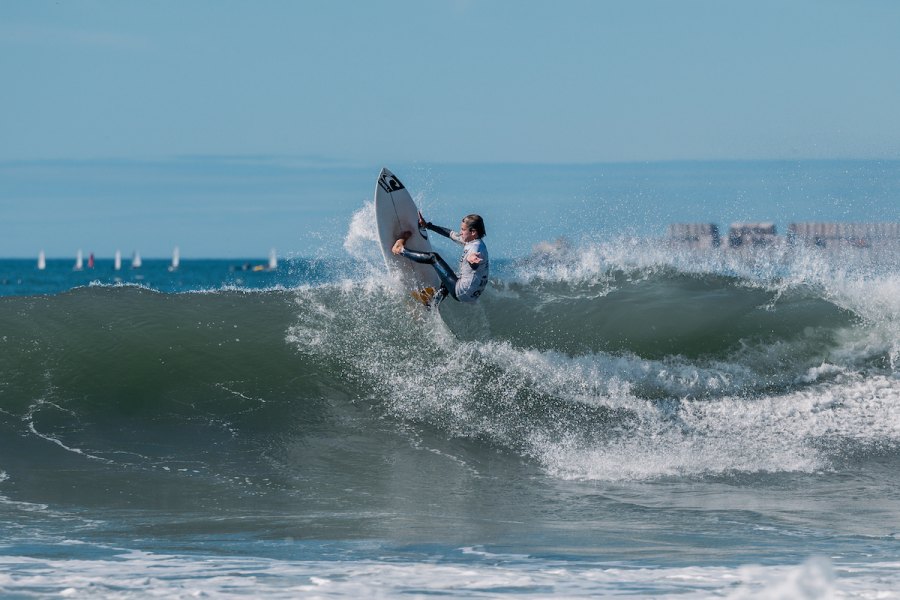 Zé Maria Antunes sagra-se campeão nacional de surf na categoria sub 12