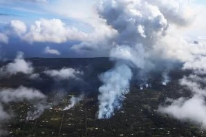 Erupção de vulcão destrói 26 casas no Havai