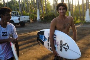 UM PORTO RIQUENHO PATROCINADO DA VOLCOM COM UM SURF NUNCA VISTO