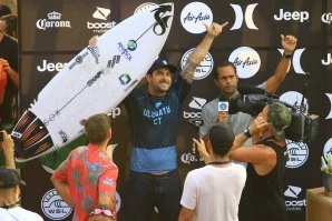 JOHANNE DEFAY E WILLIAN CARDOSO VENCEM O CT EM ULUWATU