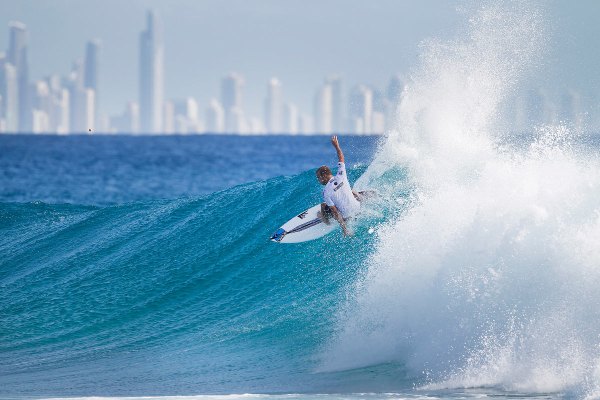 Surf e economia, como a paz na Ucrânia pode impulsionar o mercado global