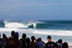 OS TRIALS PARA O PIPE MASTERS ESTÃO ‘ON’!