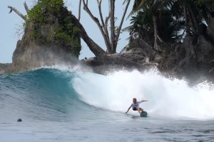 Cada vez são mais os turistas ocidentais a ir às Mentawaii