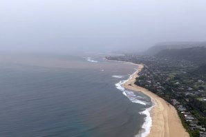 Fevereiro atípico no Havai: chuva intensa e cheias mudam por completo o cenário do North Shore
