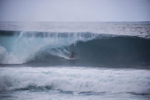 FREDERICO MORAIS ELIMINADO DO BILLABONG PIPE MASTERS 2020