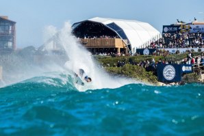 Heats definidos para a etapa do CT em J-Bay, sem Medina e sem Florence