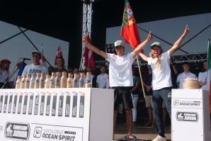 Desfile das Nações abriu o Europeu de Juniores em Santa Cruz (Portugal)