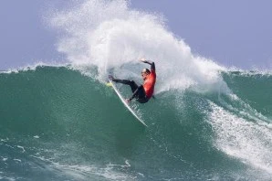 Kolohe Andino mostrou-se em grande forma no terceiro dia do Hurley Pro.
