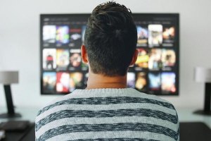 MAIS DE 6.000 HORAS DE SURF DE COMPETIÇÃO