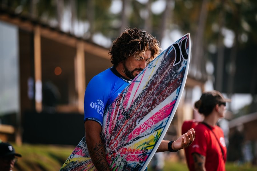“O surf salvou-me a vida”: Bryan Perez, o wildcard de El Salvador que carrega uma história maior do que o resultado