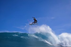 OS AÉREOS INCRÍVEIS DE JOHN JOHN FLORENCE, MATT MEOLA, ALBEE LAYER E NATHAN FLORENCE