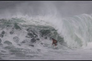 Miguel Blanco e Filipe Jervis, entre outros, na Reserva Mundial de Surf