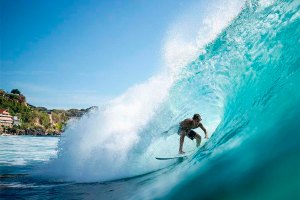 Diogo Martins em Uluwatu, Bali/Indonésia
