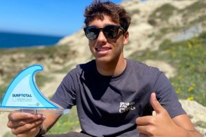 "Este prémio dá mais motivação aos atletas" - Matias Canhoto, vencedor dos Surftotal Awards (Junior em Ascenção)