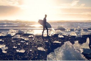 O surf nas paisagens de sonho da Islândia