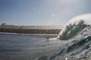 Marie está a deixar a comunidade surfista cheia de ondas