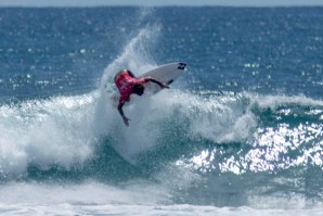 Kikas é considerado um dos melhores surfistas que participa no circuito de qualificação da WSL em 2016