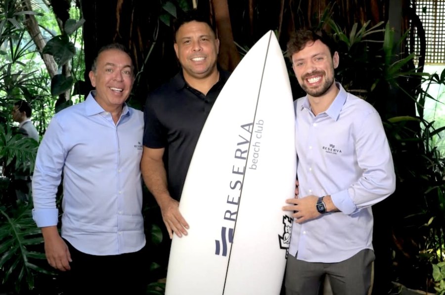Ronaldo, "o fenómeno", investe em piscina de ondas de 200 milhões de dólares e entra no “jogo” do surf