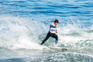 O Espanhol Gony Zubizarreta é o melhor surfista da Liga Portuguesa Meo Surf 2018