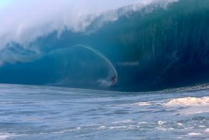 &quot;THE KOA SWELL&quot; - O RUGIR DE TEAHUPOO