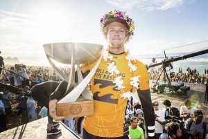 John John Florence- a última sessão de surf em casa