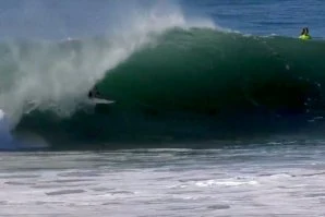 SANTIAGO GRAÇA E LARANJINHA &quot;NAS GRAÇAS&quot; DO SURF EM CARCAVELOS
