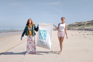 Acção de limpeza na Praia do Malhão recolheu uma tonelada de lixo