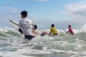 Quatro portugueses fizeram a final do Rip Curl Grom Search Europe