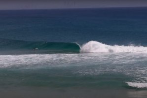 Mick Fanning num festival de tubos em Greenmount