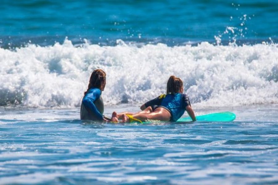 Reinício das aulas de surf permitido a partir de abril