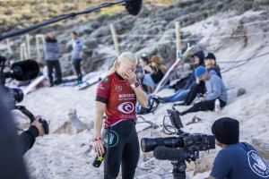 Tatiana Weston-Webb eliminada precocemente do Rip Curl Rottnest Search