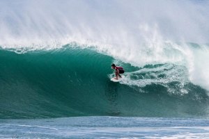 Condições bonitas, mas nem sempre fáceis de surfar.
