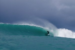 Jordy Smith em J-Bay, a onda que ajudou a formar o seu surf