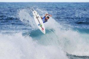 Mason Ho é um dos mais extraordinários surfistas do planeta.