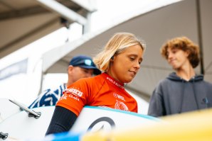 Yolanda Hopkins sobe ao 2.º lugar do ranking mundial após o 5º posto no US Open of Surfing 2025