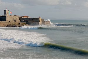Carcavelos mágico, um swell para mais tarde recordar