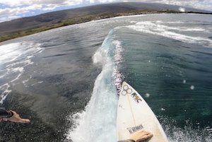 Uma sessão de tubos e aéreos filmada de um ângulo diferente